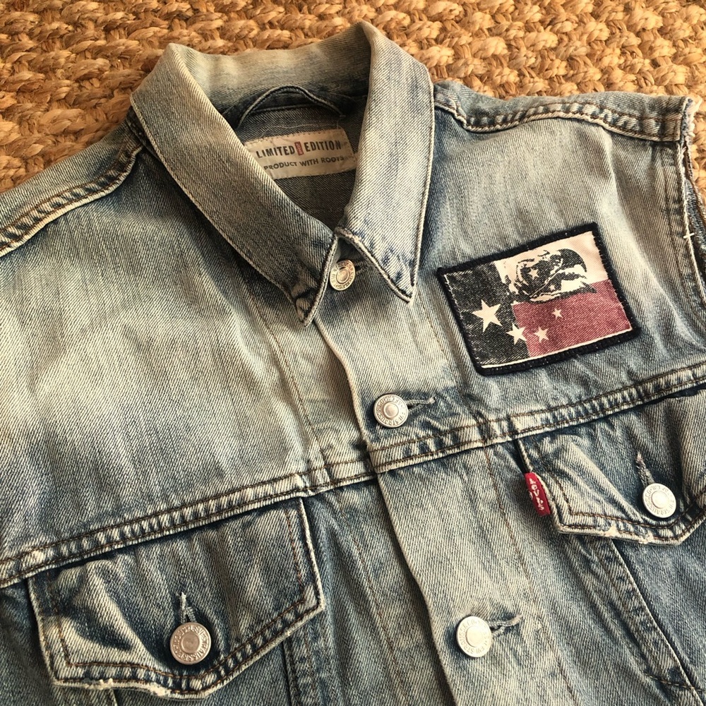 Levi’s Limited Edition Heritage Denim Vest. Size Medium